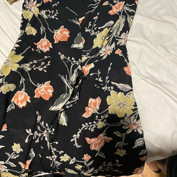 Reformation Dime Floral Mini Wrap Dress size small - Picture 8 of 8